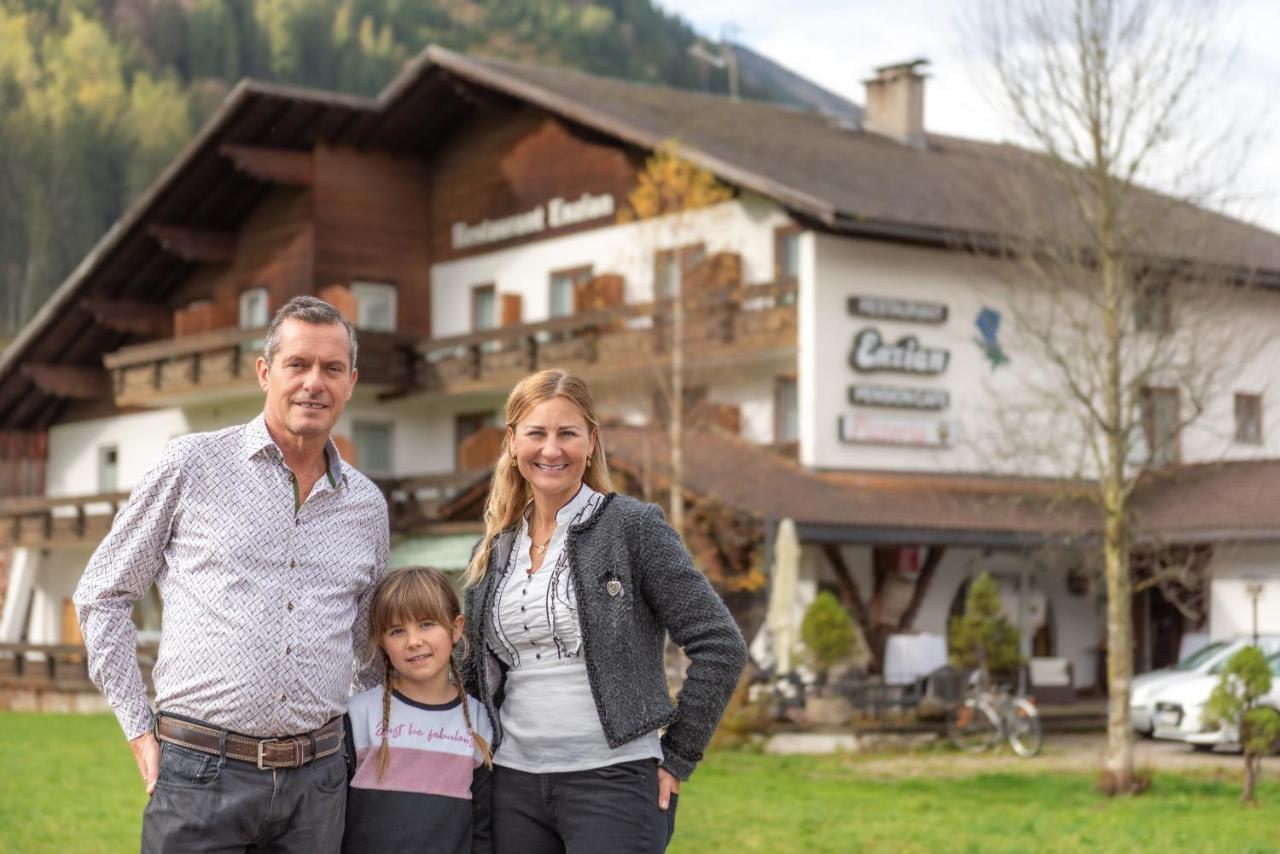 Gasthof Enzian Tannheim Extérieur photo